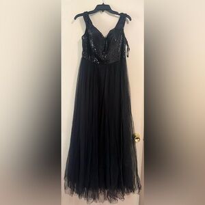 Ever Pretty A-Line Sequin Off Shoulder Maxi Tulle Formal Dress | Size 14